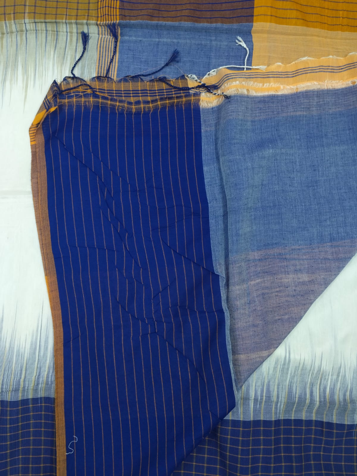 Handloom cotton saree