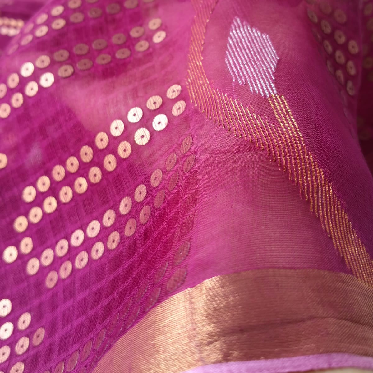 Handloom muslin sequin saree