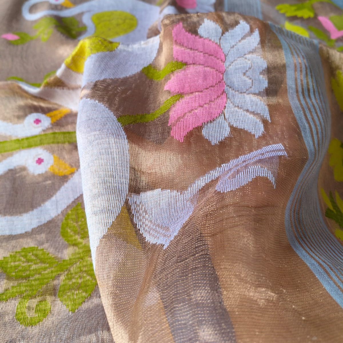 Handloom tissue linen saree