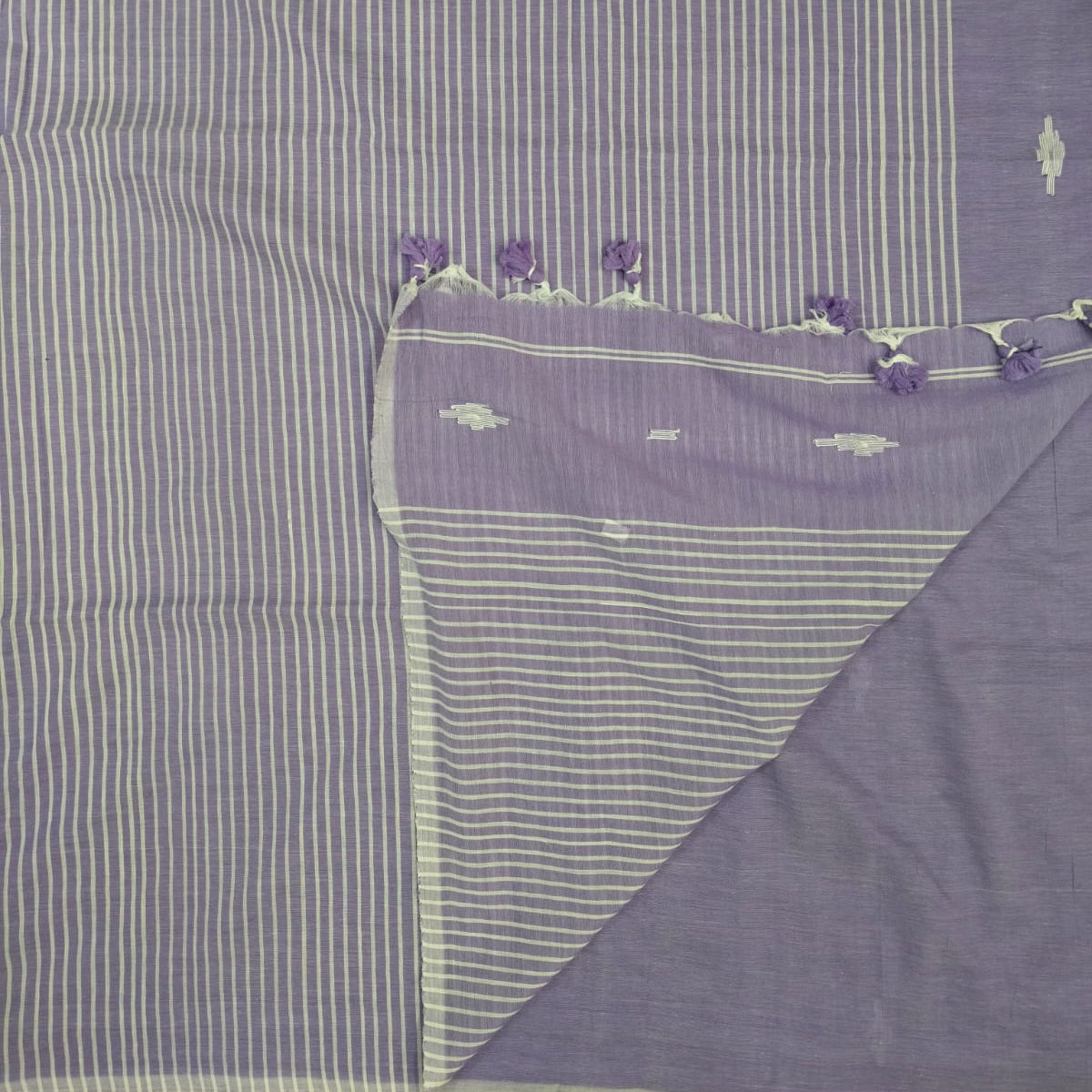 Handloom pure mul cotton jamdani saree