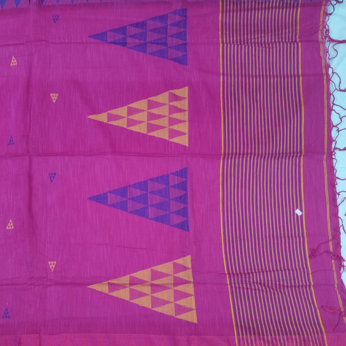 Handloom cotton saree
