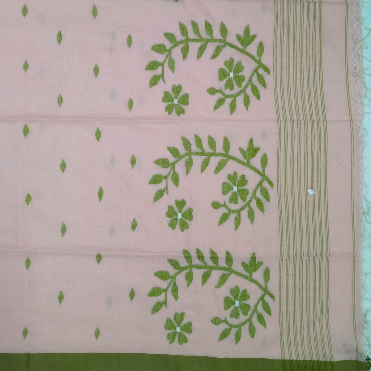 Pallu design