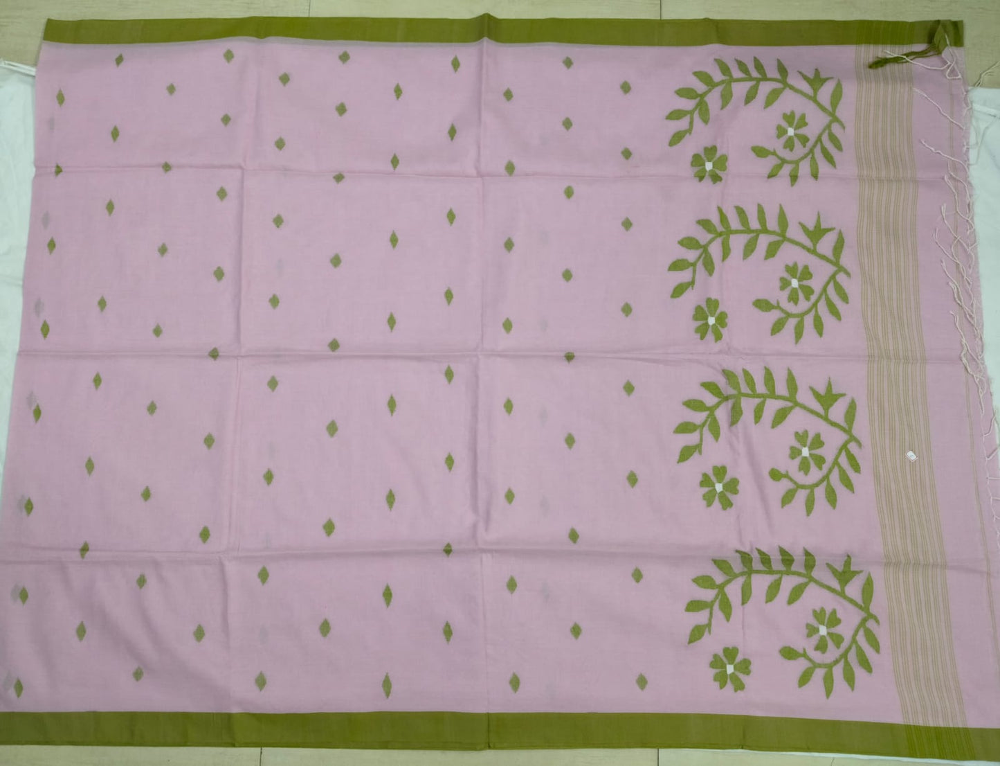 Handloom cotton jamdani saree