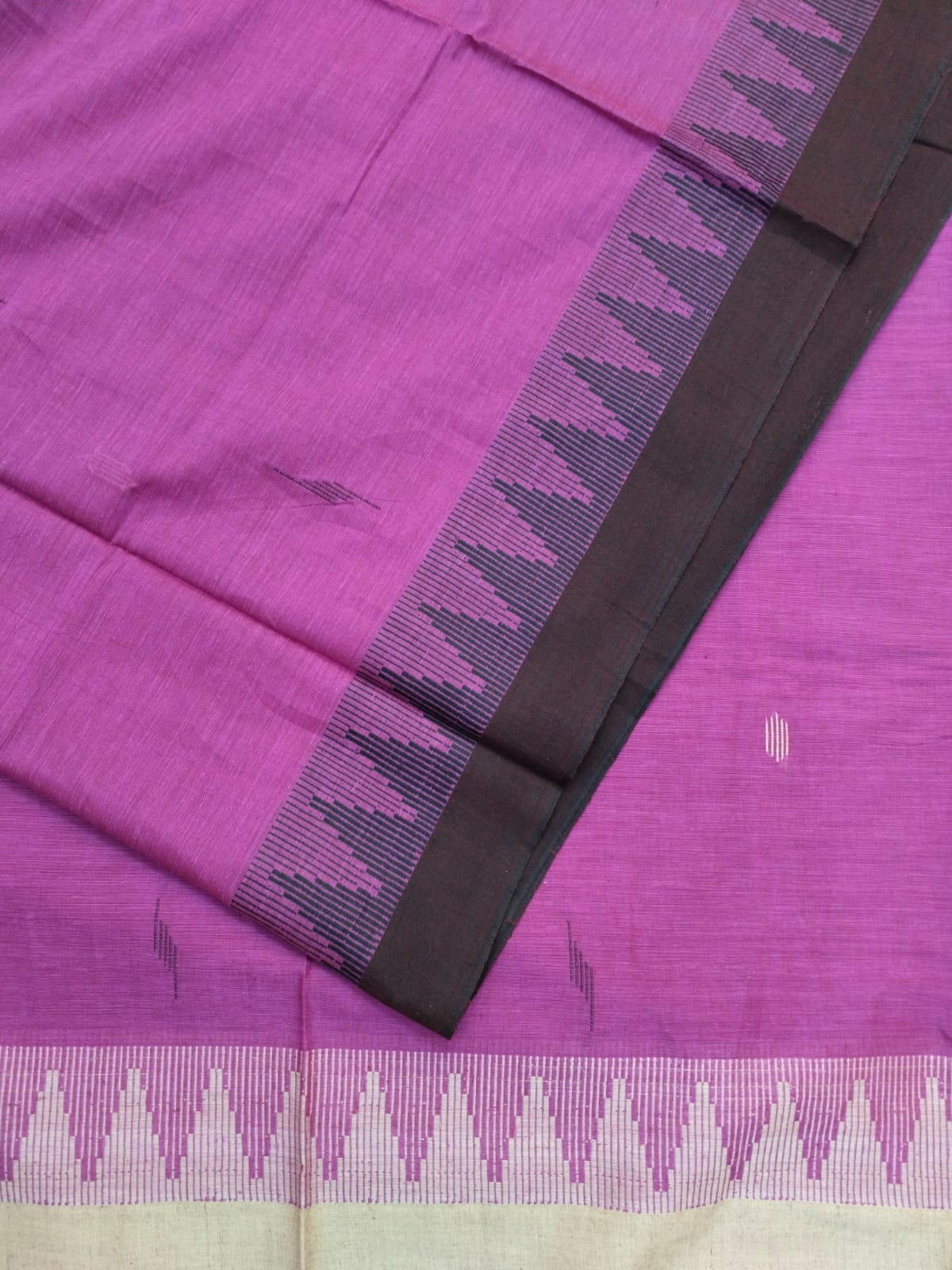 Handloom cotton saree