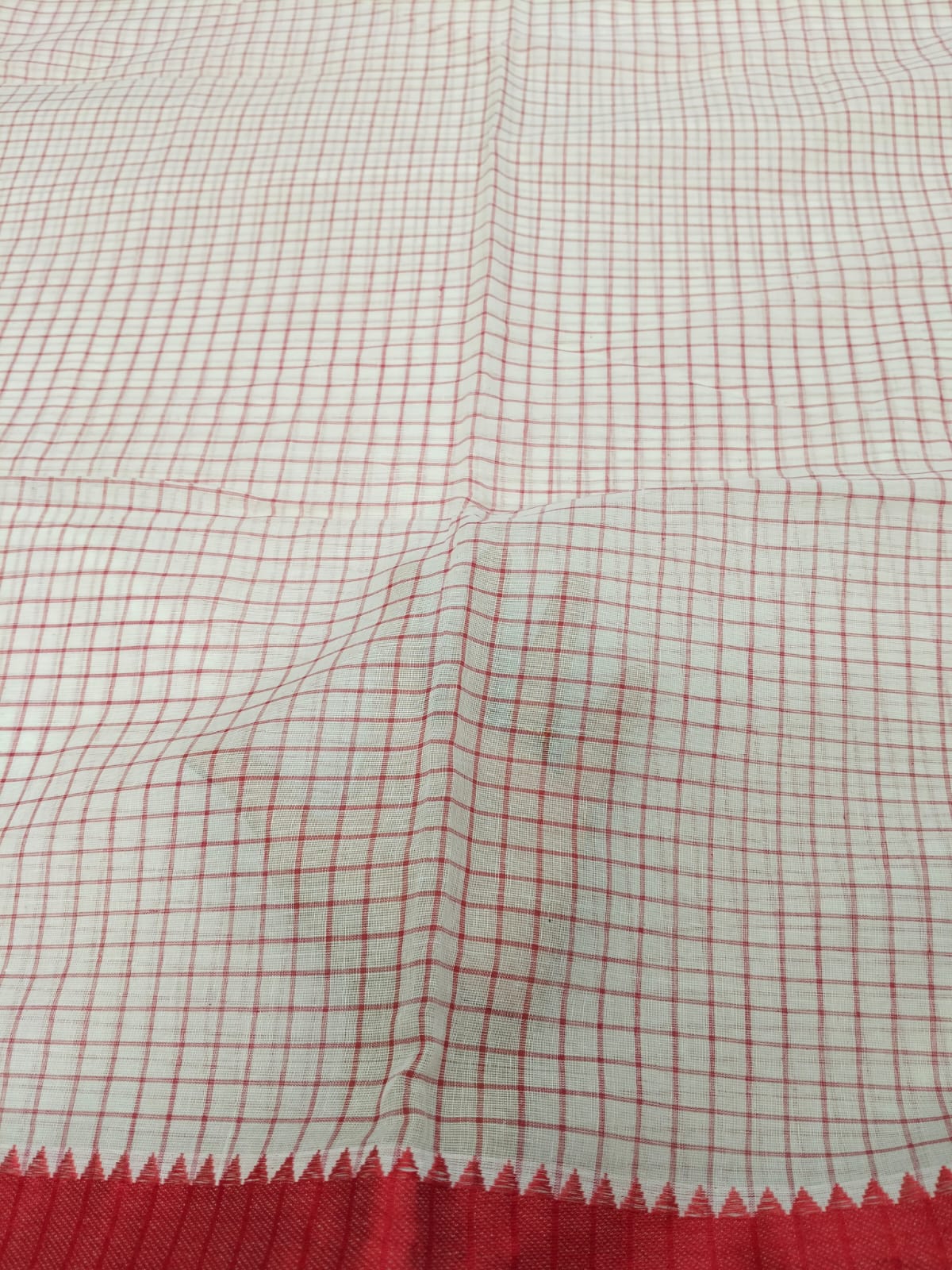 Handloom cotton chequred saree