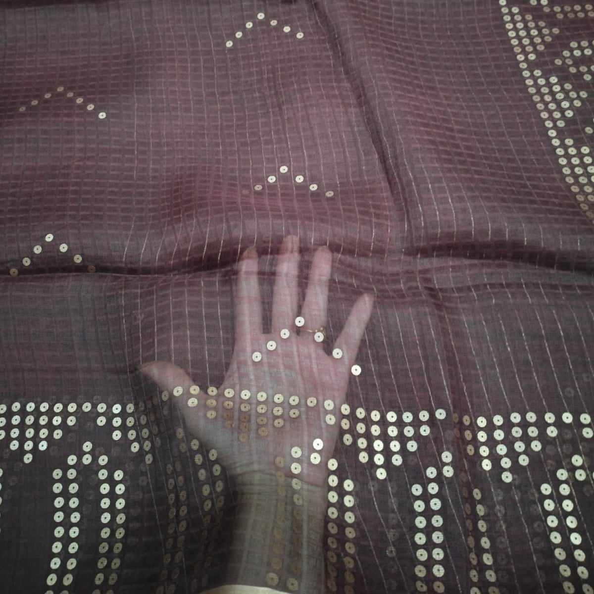 The pocket sequin 