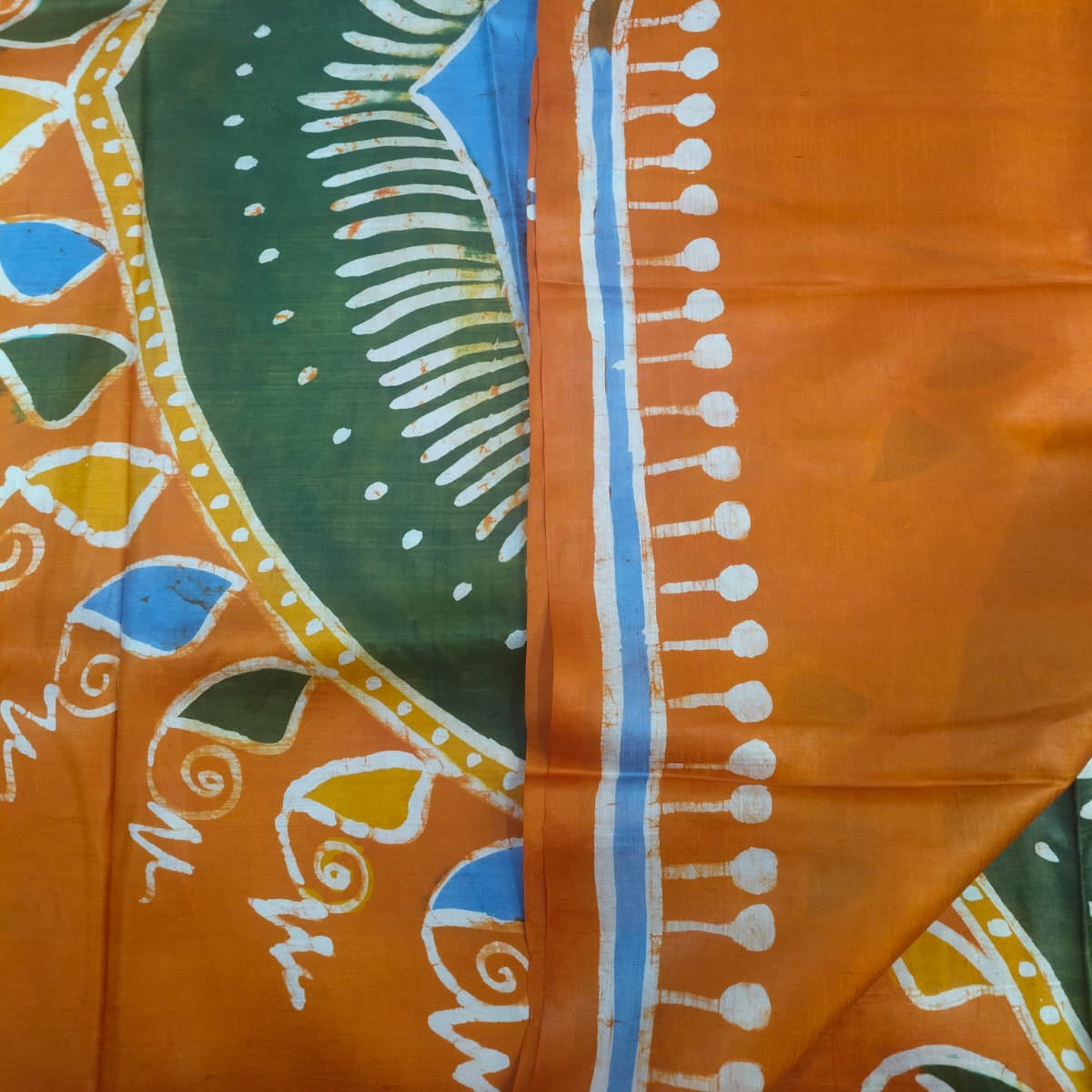 handbatik in katansilk and mulberry colour