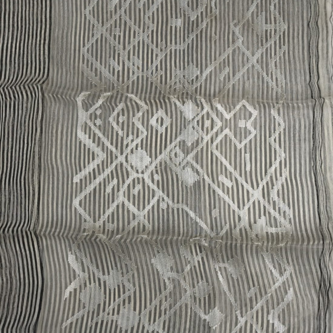 Handloom stripped striped silk linen saree