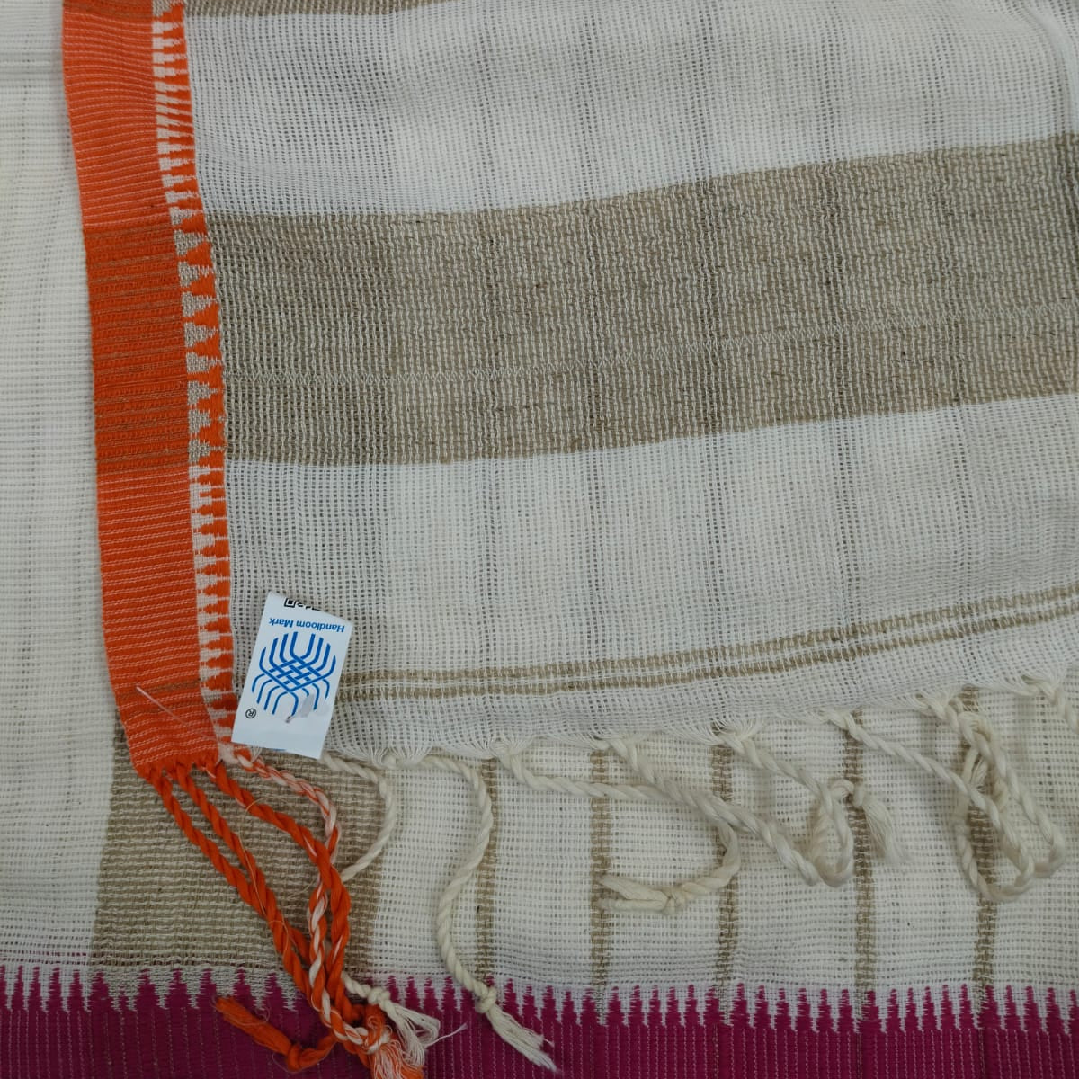 Handloom pure cotton saree with handloom mark.